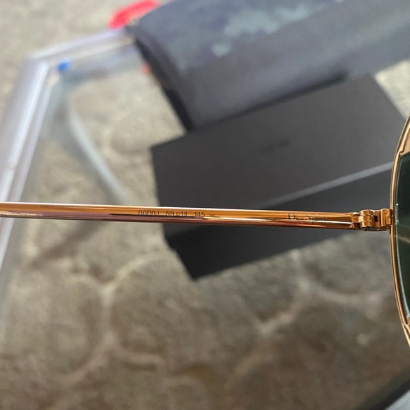 BNIB DIOR Split aviator sunglasses in rose gold - Picture 6 of 11